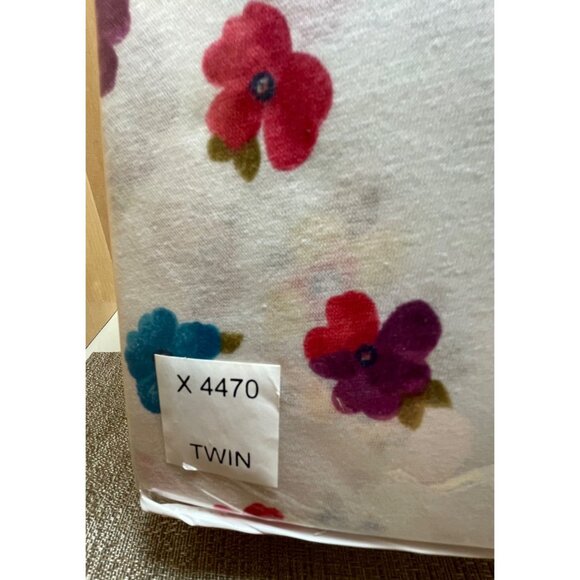 New (Old Stock) Jersey Knit Fun Floral Twin Sheets - Picture 4 of 5
